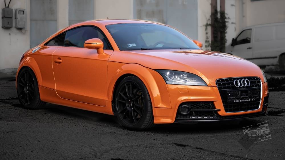 autó fóliázás Audi TT Coupe Teckwrap RB19-HD Deep orange Csepel jobb első nézet galéria kép