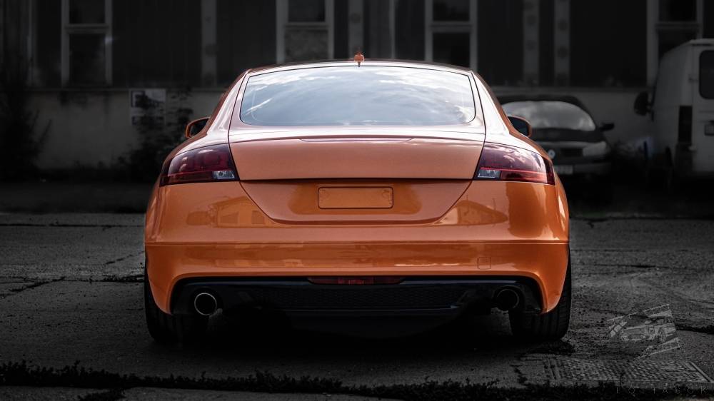 autófóliázás Audi TT Coupe Teckwrap RB19-HD Deep orange Budapest hátsó nézet galéria kép