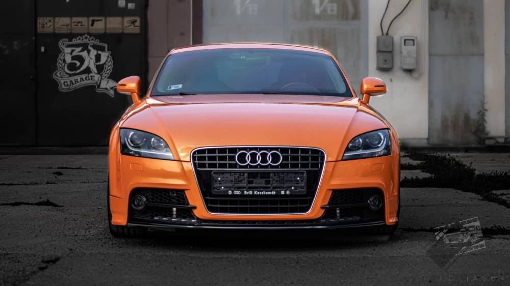 karosszériafóliázás Audi TT Coupe Teckwrap RB19-HD Deep orange Budapest első nézet galéria kép